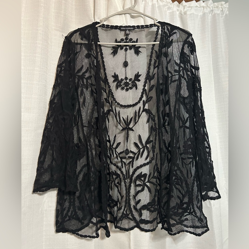 Black lace western shawl